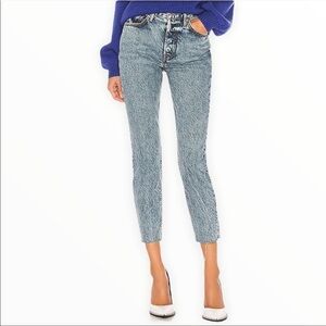 NWT GRLFRND Karolina Piece of Mind Light Acid Wash Raw Hem Button Fly Jeans